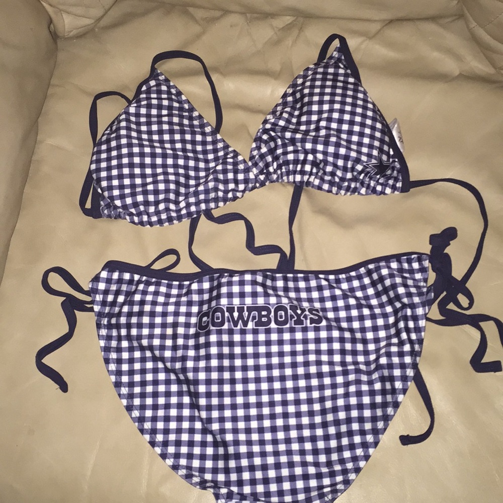 Bathing suit